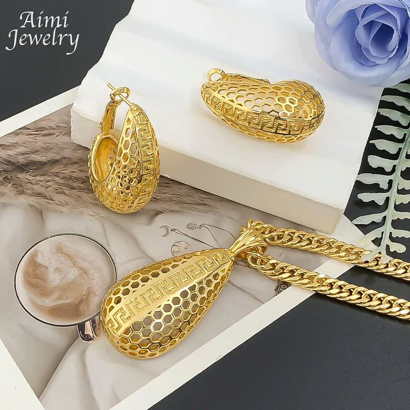 Exquisite Earrings Necklace Pendant with Chain Party